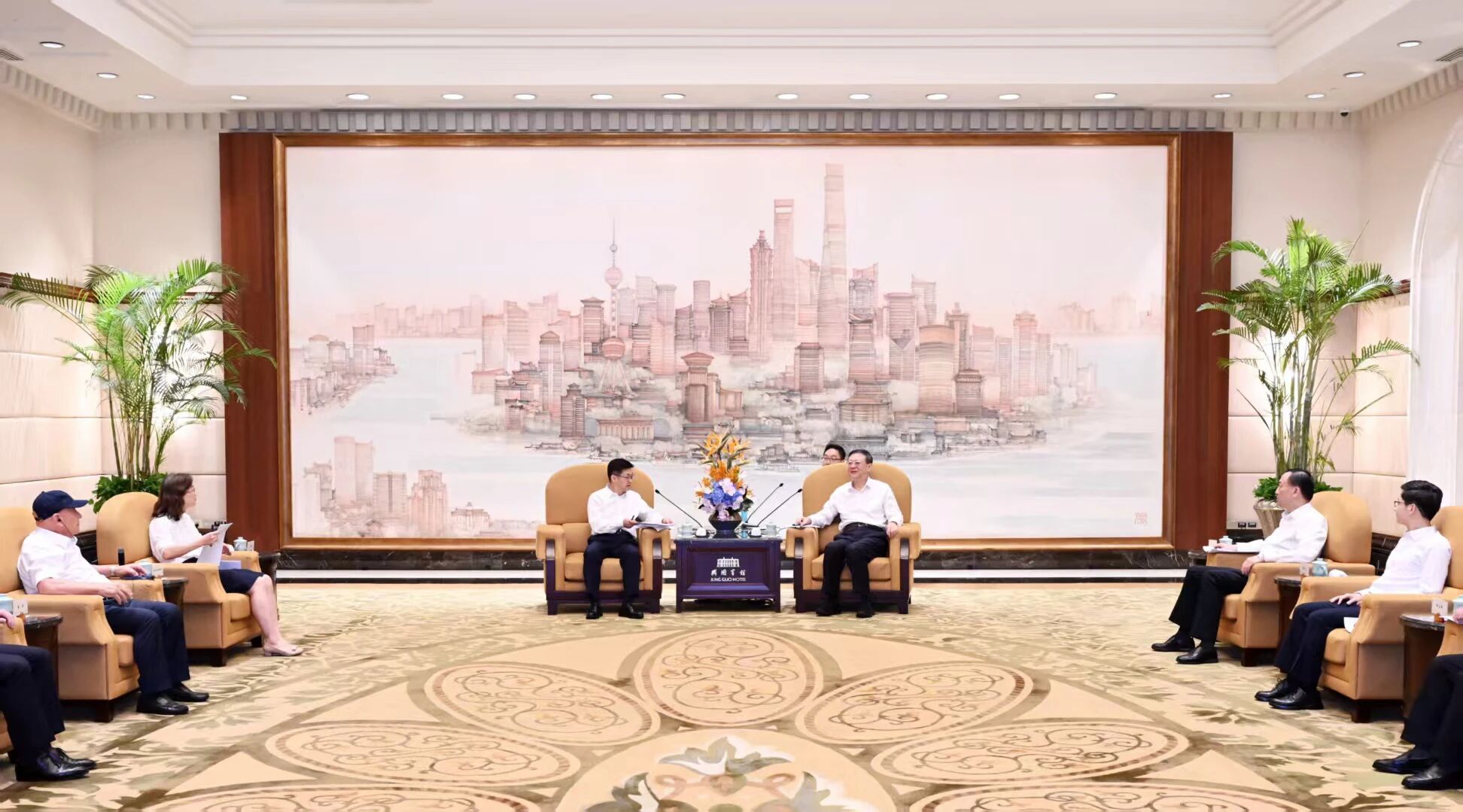 陈吉宁会见中国进出口银行陈怀宇王春英及出席国际船舶融资论坛的企业机构代表