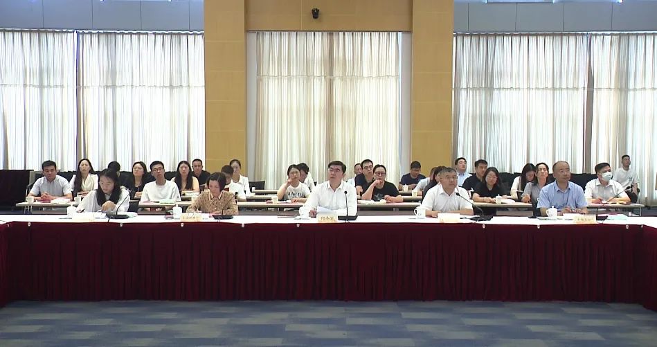 0830_092557_822.jpg 0830_092557_822.jpg