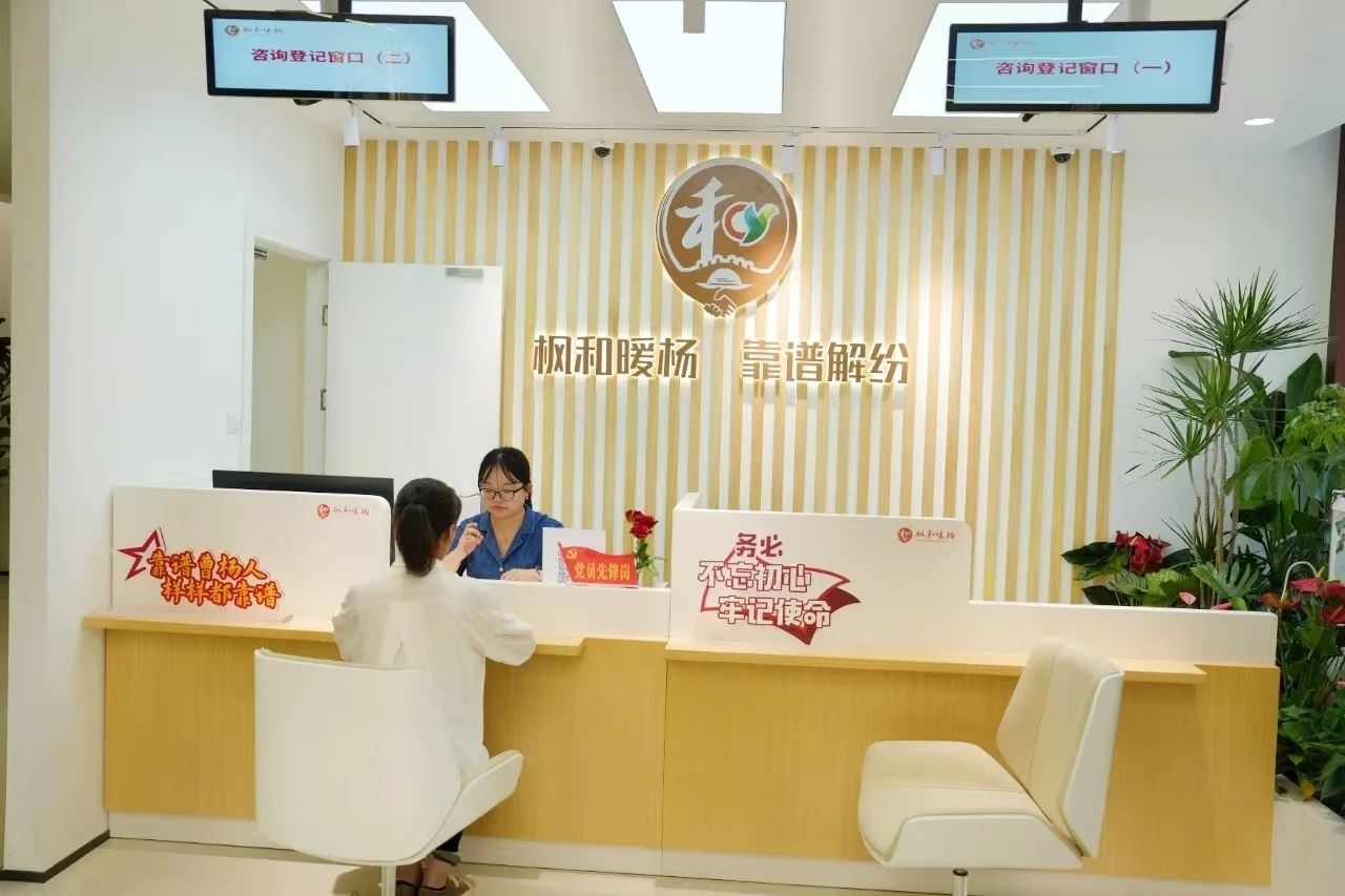 0710_092243_491.jpg 0710_092243_491.jpg