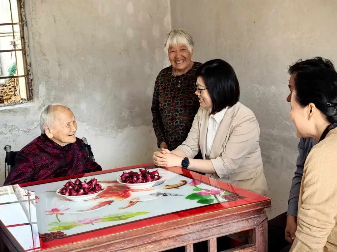 1012_090505_809.jpg 1012_090505_809.jpg