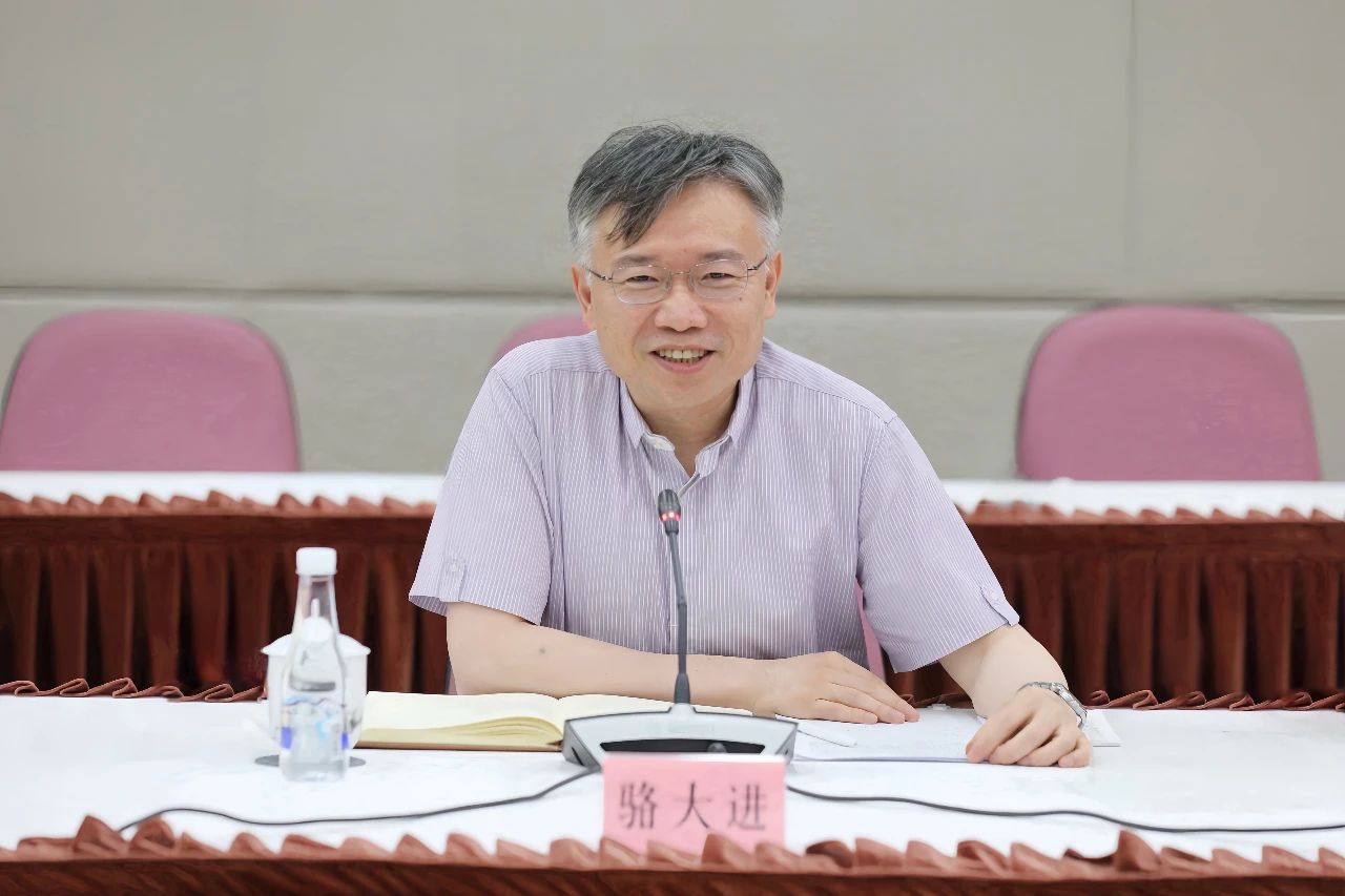 0708_140320_833.jpg 0708_140320_833.jpg