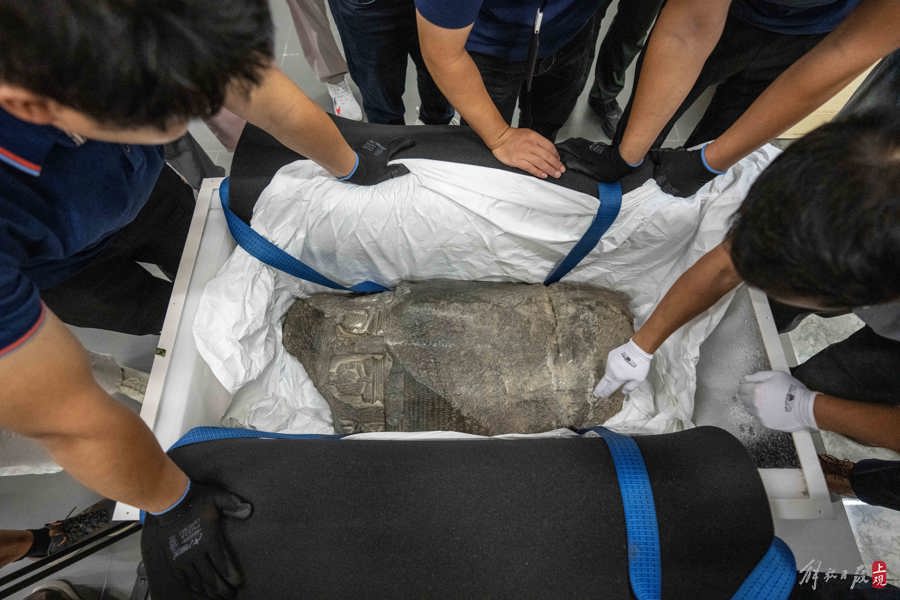 “何以敦煌”敦煌艺术大展的重点文物顺利运抵上海中华艺术宫.jpg “何以敦煌”敦煌艺术大展的重点文物顺利运抵上海中华艺术宫.jpg