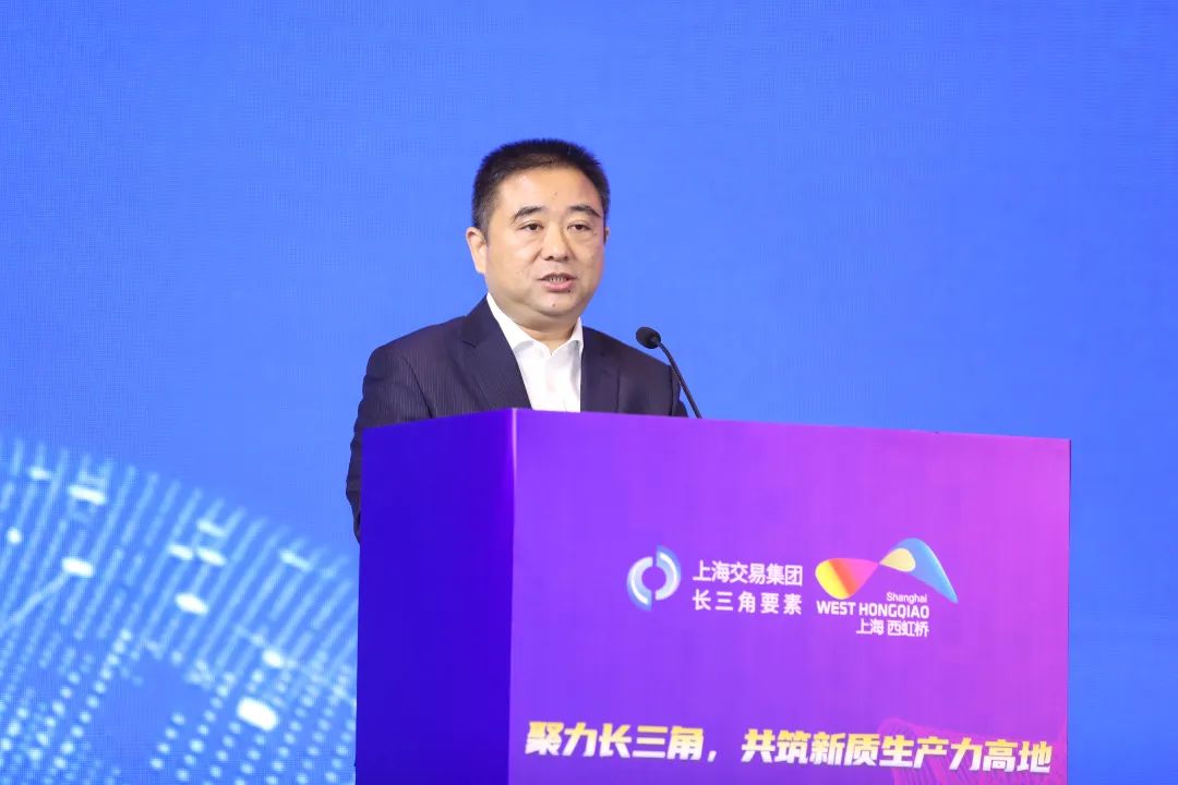 1023_131136_416.jpg 1023_131136_416.jpg