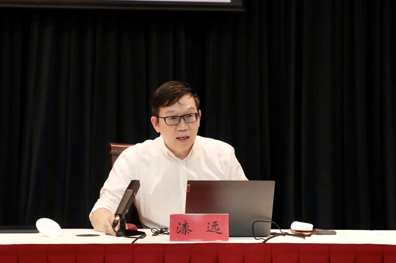 聚焦人工智能，长宁区举行理论学习中心组联组学习会3.jpg