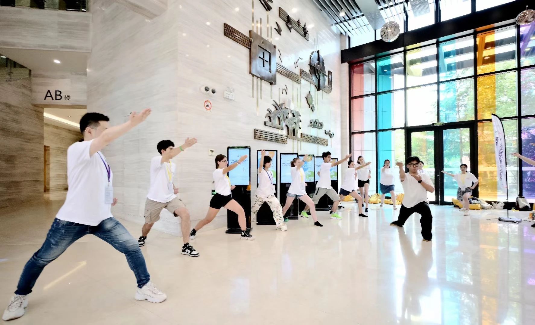 0711_132924_340.jpg 0711_132924_340.jpg