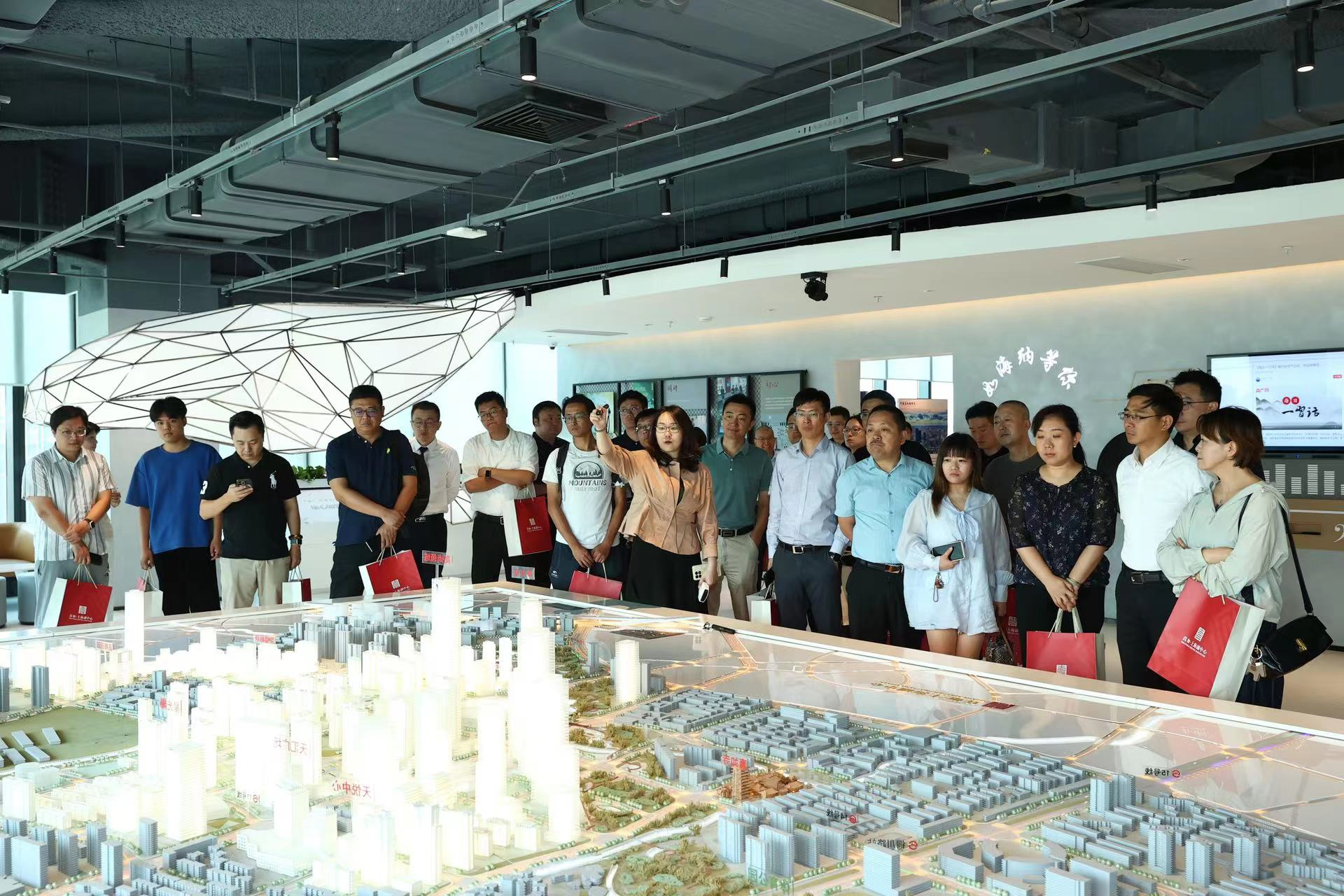 “政府开放月”，走近普陀这片绿色生态城区