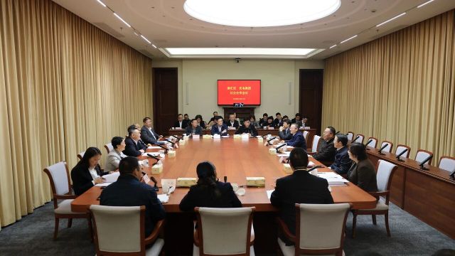 1218_105112_963.jpg 微信图片_2025-12-18_085233_811.jpg