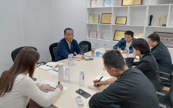 240(2).jpg 240(2).jpg