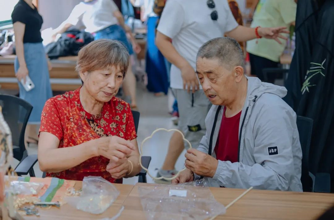 0825_162722_870.png untitled.png