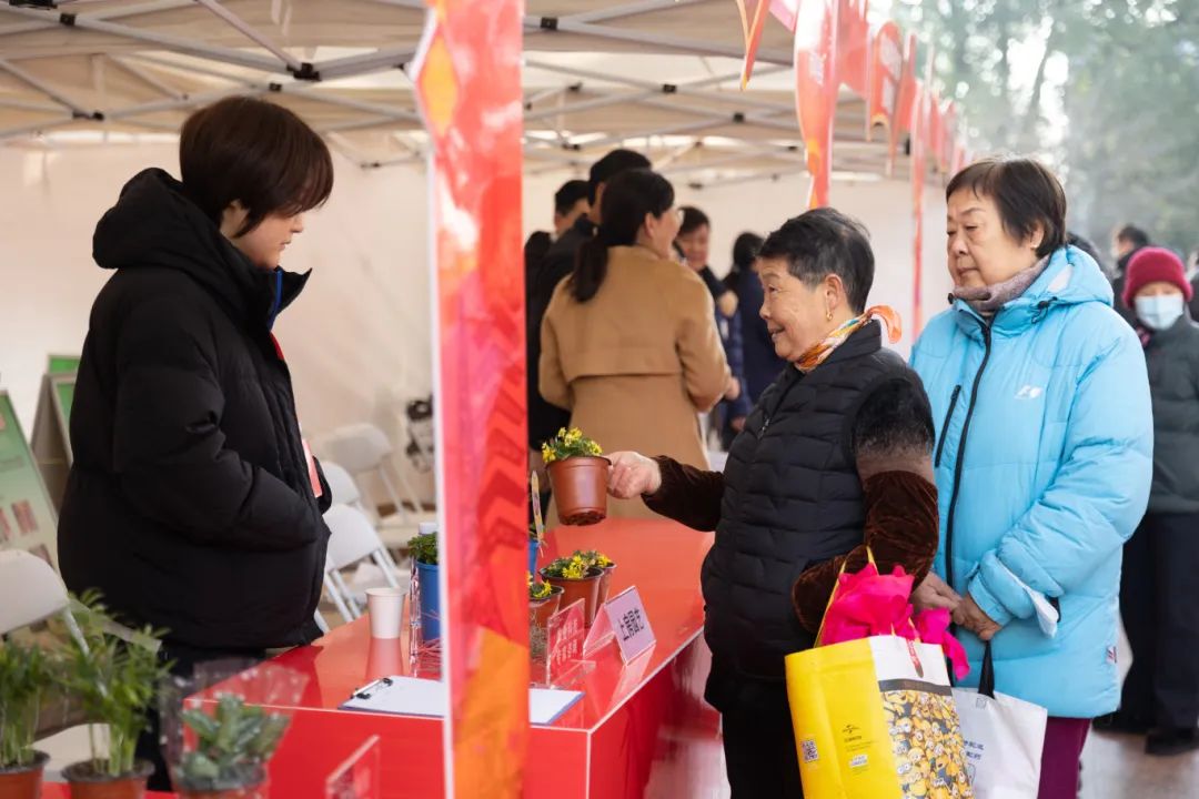 0122_092629_123.jpg 0122_092629_123.jpg