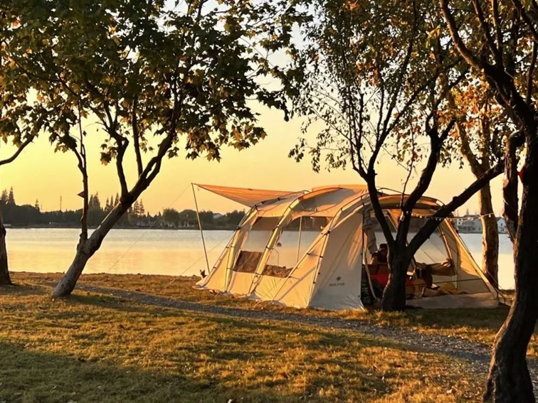首批上海帐篷露营地“白名单”上榜!秋冬来青浦这三家“野”一下~ 首批上海帐篷露营地“白名单”上榜!秋冬来青浦这三家“野”一下~