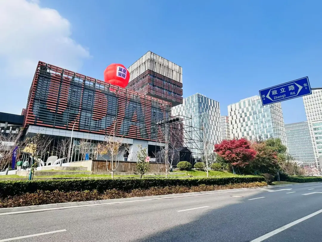 图片 4.png 图片 4.png