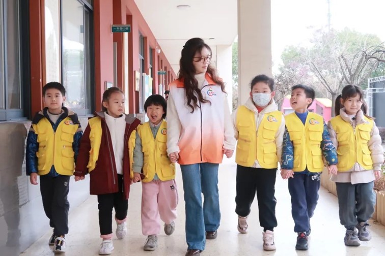 爱心寒托班|寒假有爱,成长无忧!2025年青浦区小学生爱心寒托班来啦! 爱心寒托班|寒假有爱,成长无忧!2025年青浦区小学生爱心寒托班来啦!