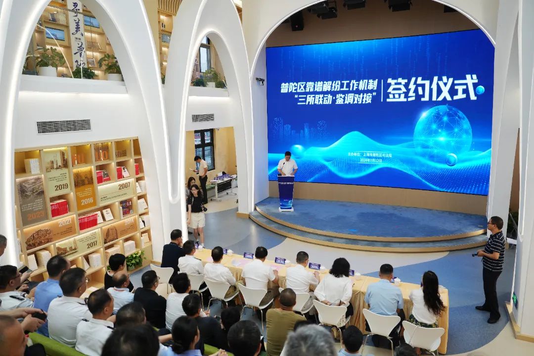 0715_112646_401.jpg 0715_112646_401.jpg