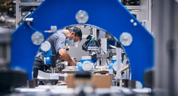 1014_133828584_440.jpg 2.jpg