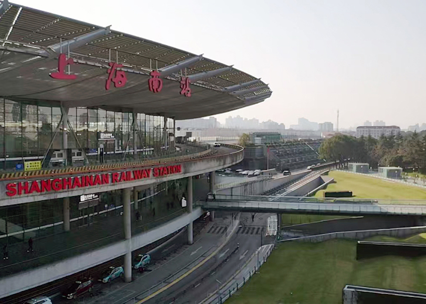 上海南站本周日迈入“高铁时代”.jpg