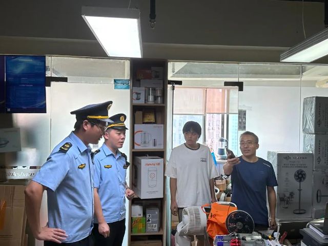 0826_151049_263.jpg 640.jpg