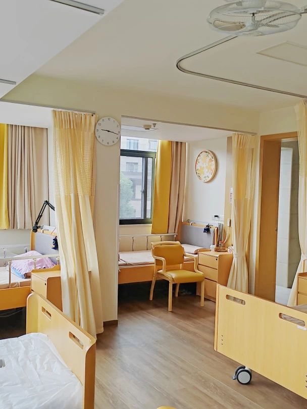 首次走进长宁区社会福利院的老年人被暖到了……4.jpg 首次走进长宁区社会福利院的老年人被暖到了……4.jpg