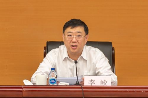 20240729103122098538.jpg 全面深化改革 奋力担当作为——区委季度工作会议召开3.jpg