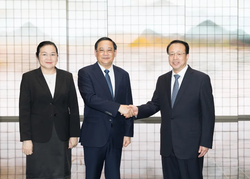 上海老挝合作前景广阔 龚正会见老挝总理宋赛