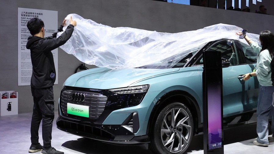 上海车展.jpeg