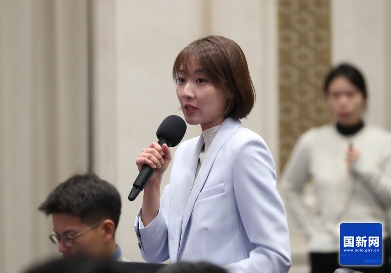 中央广播电视总台央视记者提问(刘健 摄).png 中央广播电视总台央视记者提问(刘健 摄).png