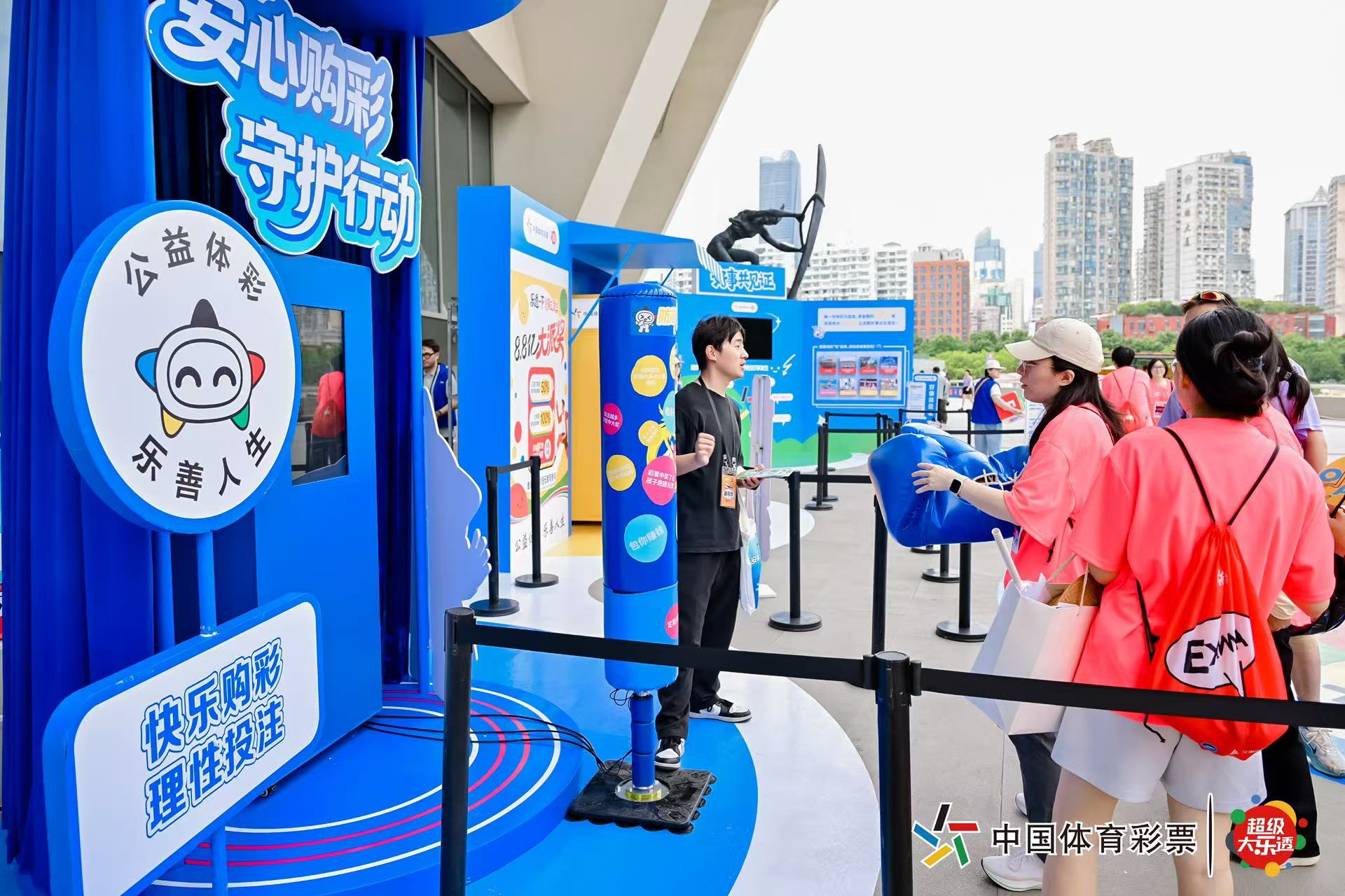 拳力出击图.jpg