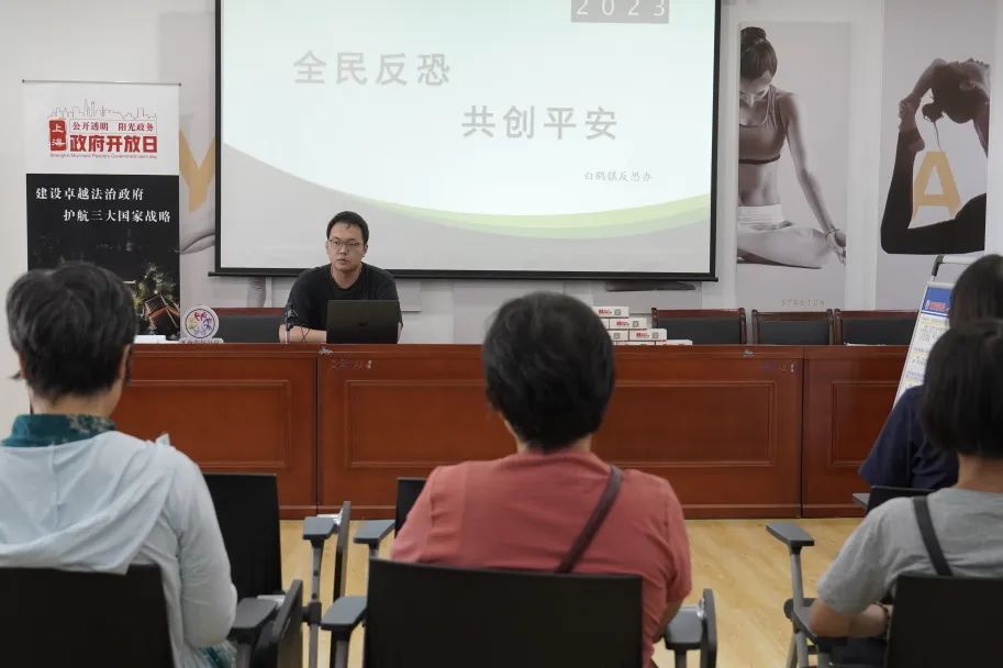 0825_095046_108.jpg 0825_095046_108.jpg