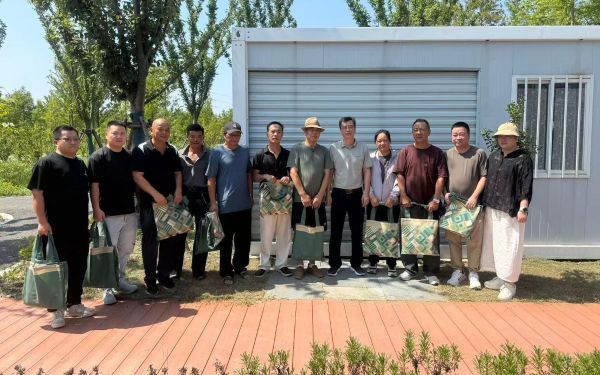 建好林间暖心驿站_筑牢林业守护阵地__上海市首批林间工间休息室提升改善工作已完成2.jpg 建好林间暖心驿站_筑牢林业守护阵地__上海市首批林间工间休息室提升改善工作已完成2.jpg