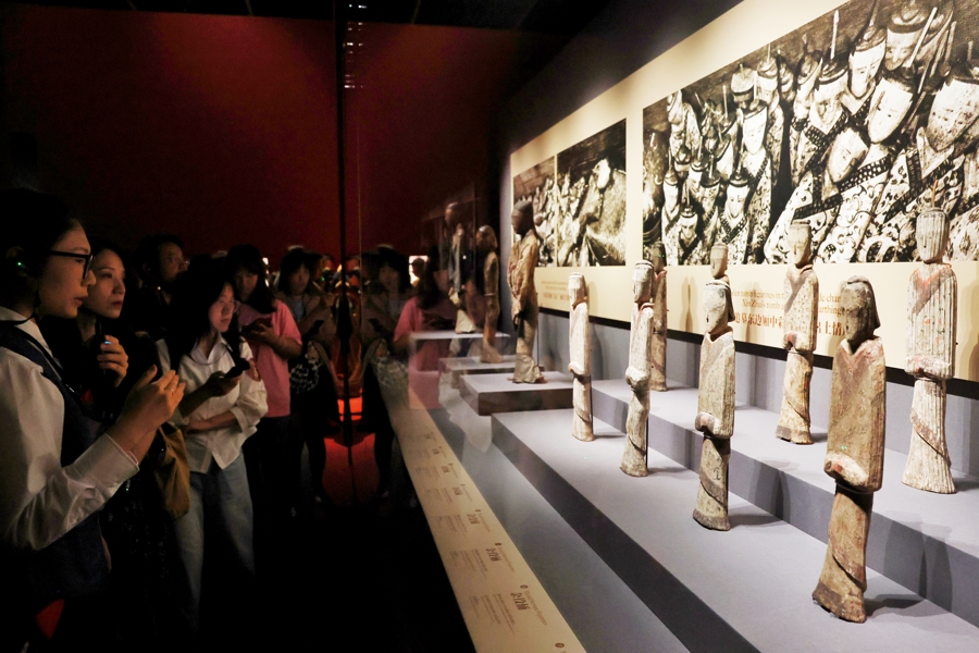 马王堆大展启幕 票根全域联动 “看展逛商圈、消费再观展”