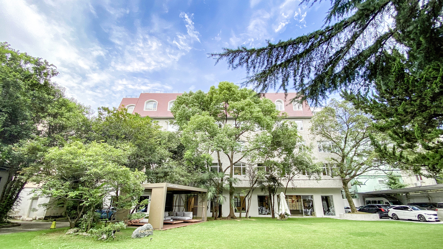 高颜值的环境让不少企业对“一百零八上苑”一见倾心.jpeg 高颜值的环境让不少企业对“一百零八上苑”一见倾心.jpeg