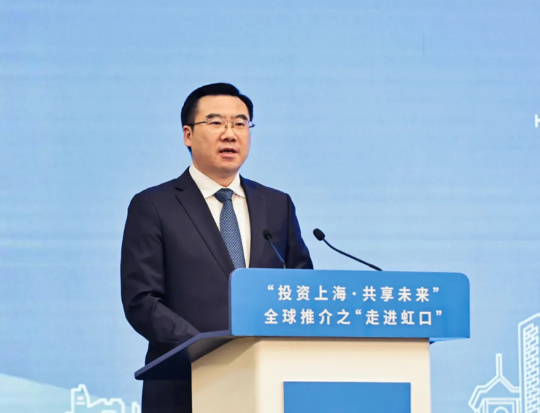 李谦.png 李谦.png