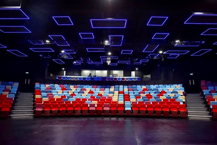 会·聚青浦|乘着秋风出门,来青浦看剧,原来好戏还能叠Buff 会·聚青浦|乘着秋风出门,来青浦看剧,原来好戏还能叠Buff