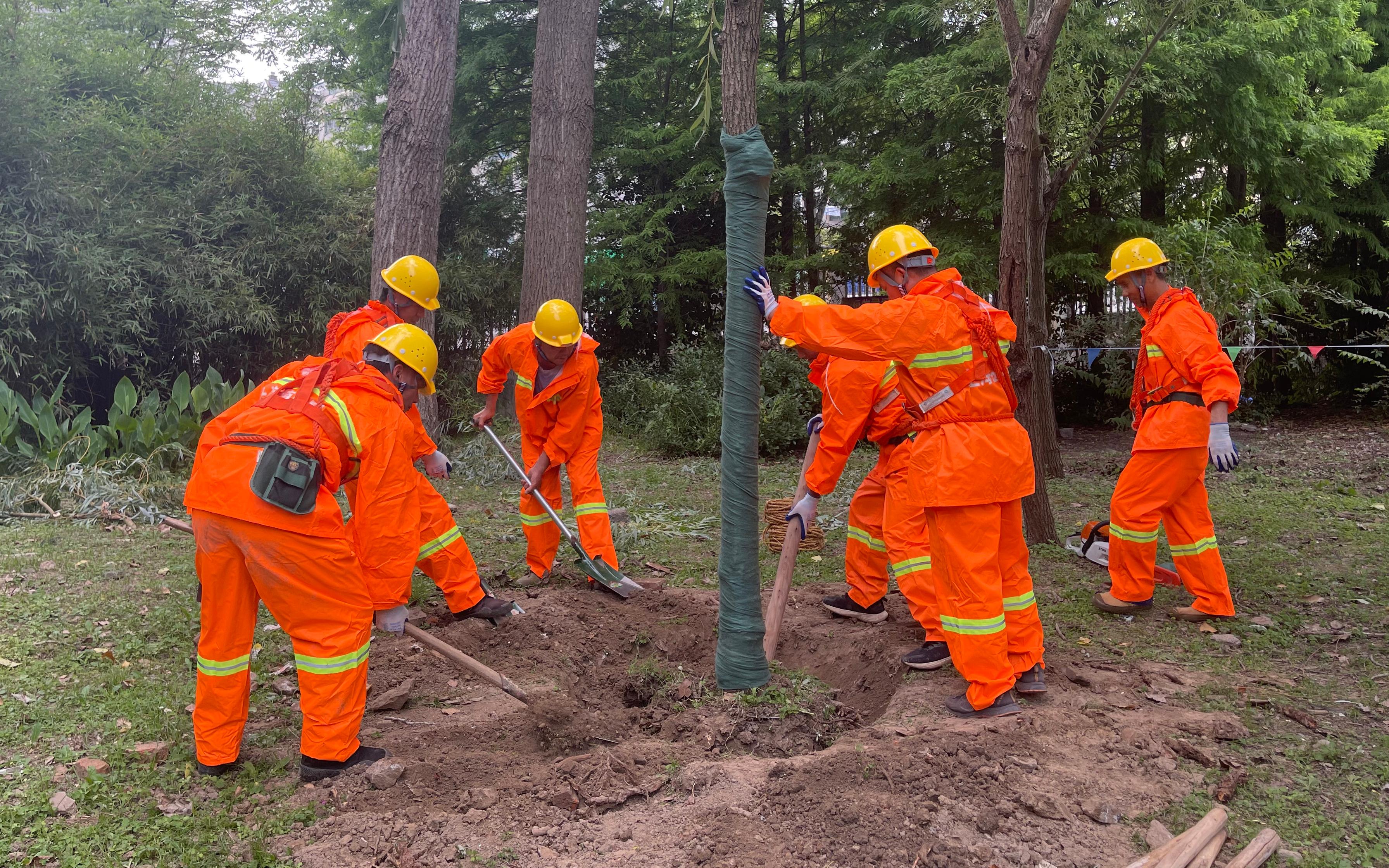 现场演练图2.jpg 现场演练图2.jpg