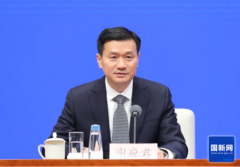 谢应君(栾海军 摄).png 谢应君(栾海军 摄).png