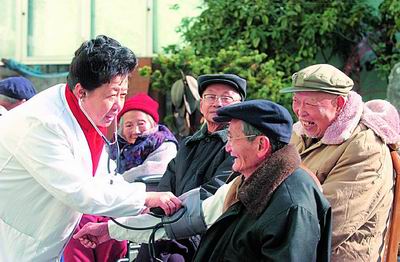 上海出台18条措施推动养老服务工作