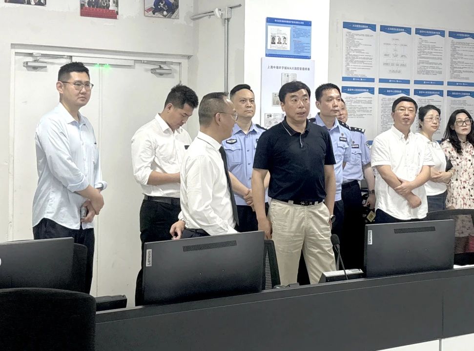 0723_101717_350.jpg 0723_101717_350.jpg