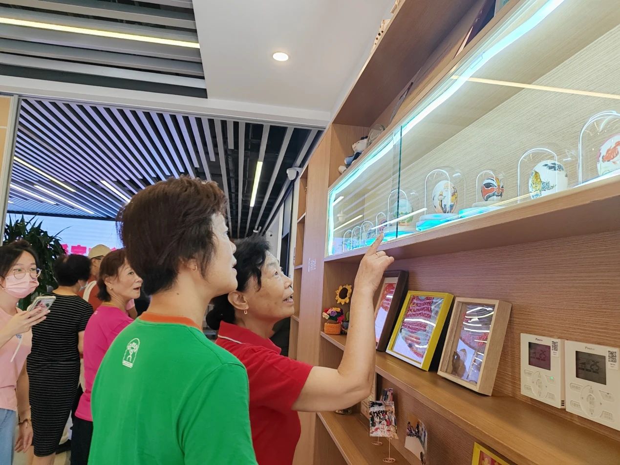 20余名市民代表走进长宁这里,让他们交口称赞的是……4.jpg 20余名市民代表走进长宁这里,让他们交口称赞的是……4.jpg