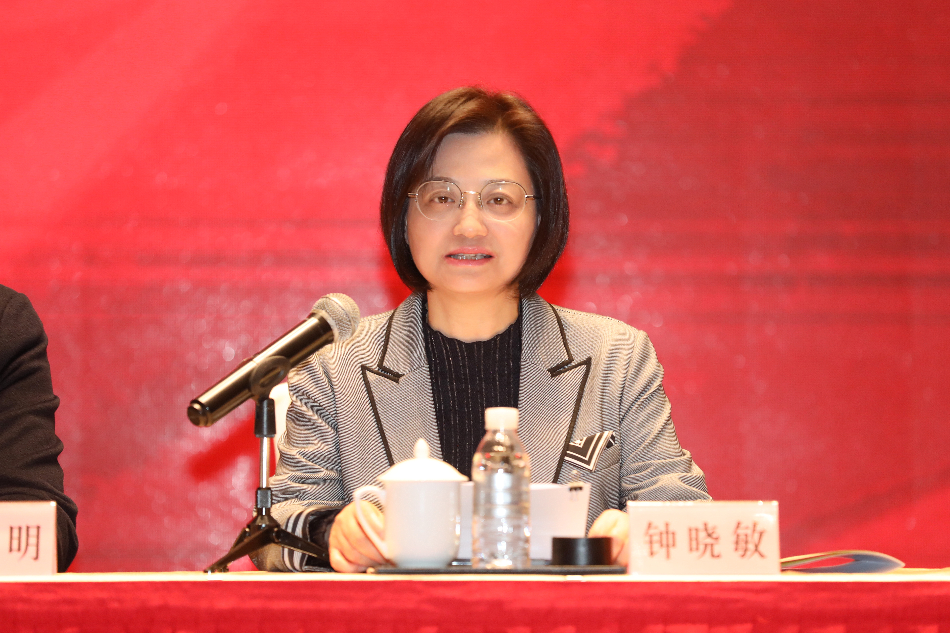 0213_091233_275.jpg 0213_091233_275.jpg