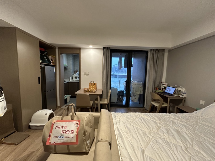 “上海文化人才之家”房间干净整洁。沈思怡 摄.jpeg “上海文化人才之家”房间干净整洁。沈思怡 摄.jpeg