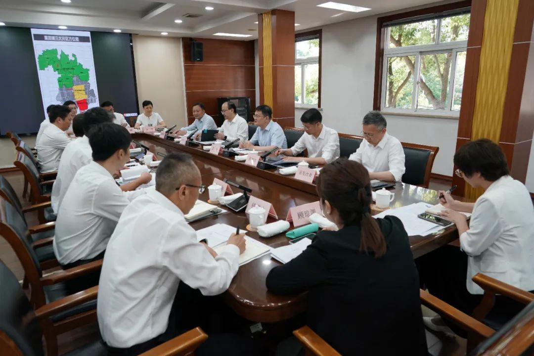 0702_084333_619.jpg 0702_084333_619.jpg