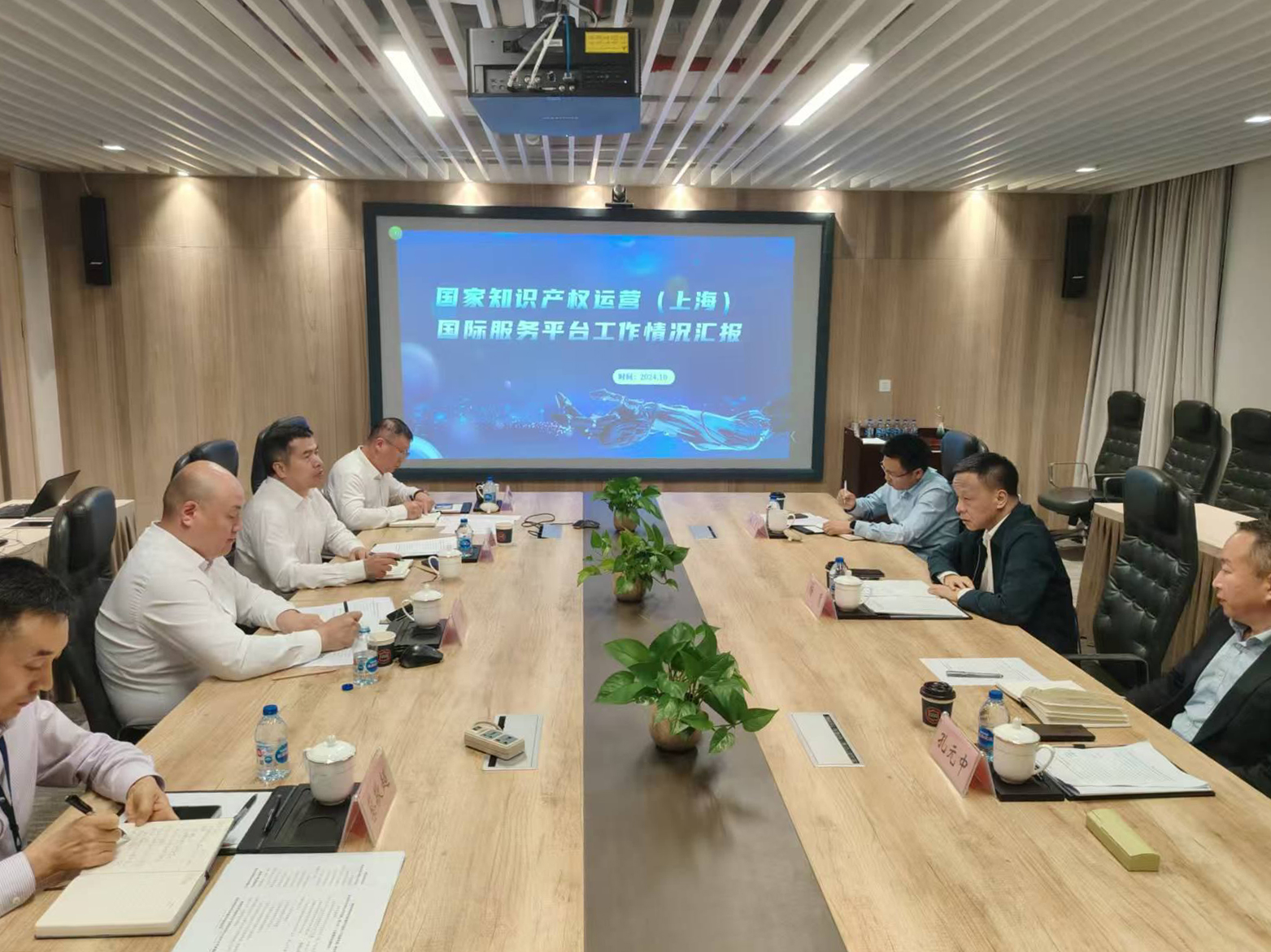 370bb390e59f7aeff678fd71ee8af7a11.jpg 370bb390e59f7aeff678fd71ee8af7a11.jpg