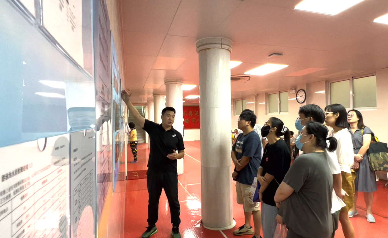 这群人走进长宁温水游泳馆,不为游泳而是……2.png 这群人走进长宁温水游泳馆,不为游泳而是……2.png