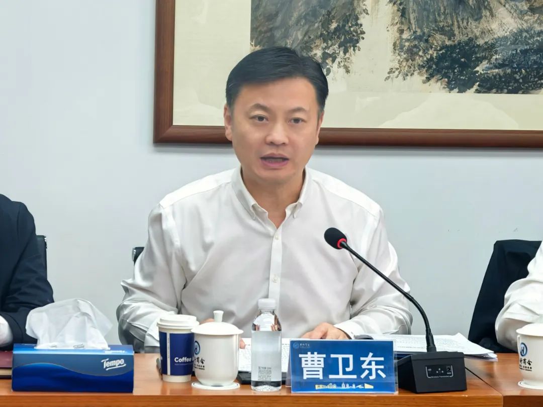 1029_100242_953.jpg 1029_100242_953.jpg