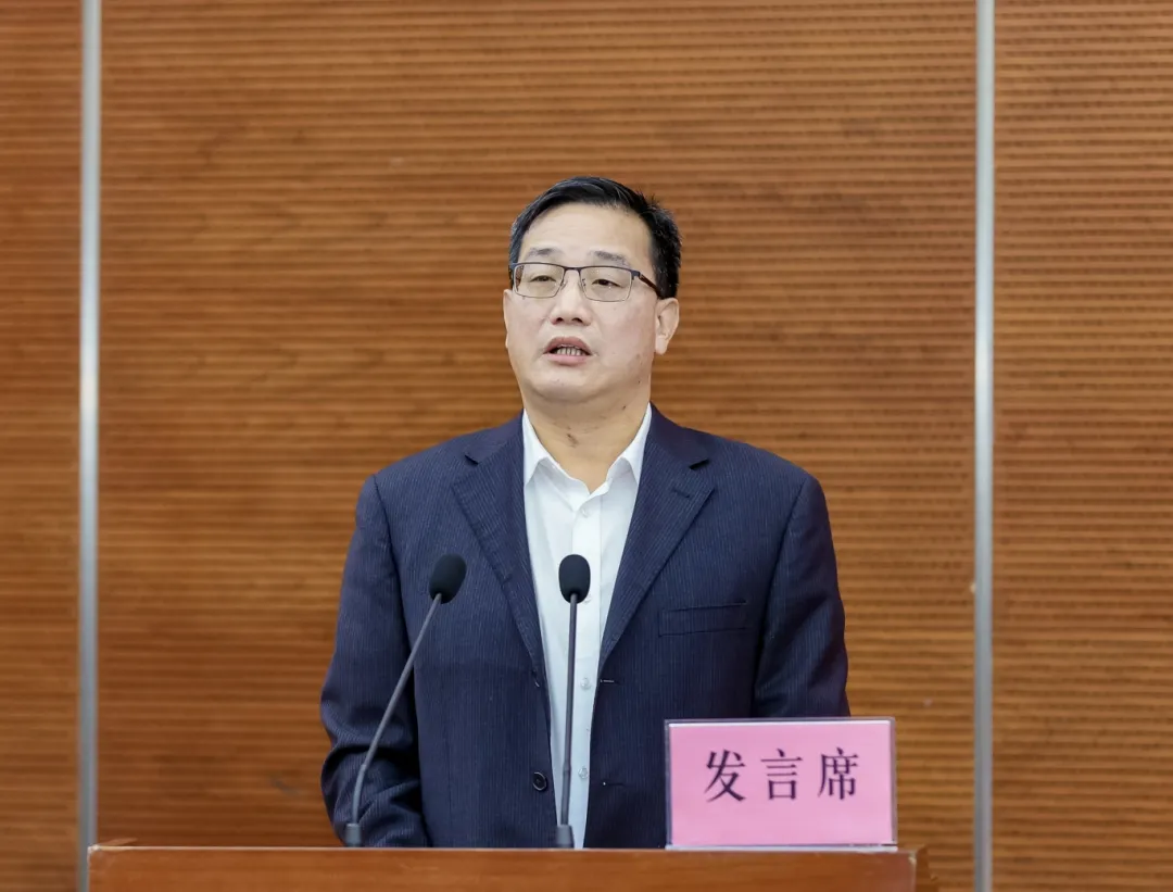 1030_095251_998.png 1030_095251_998.png