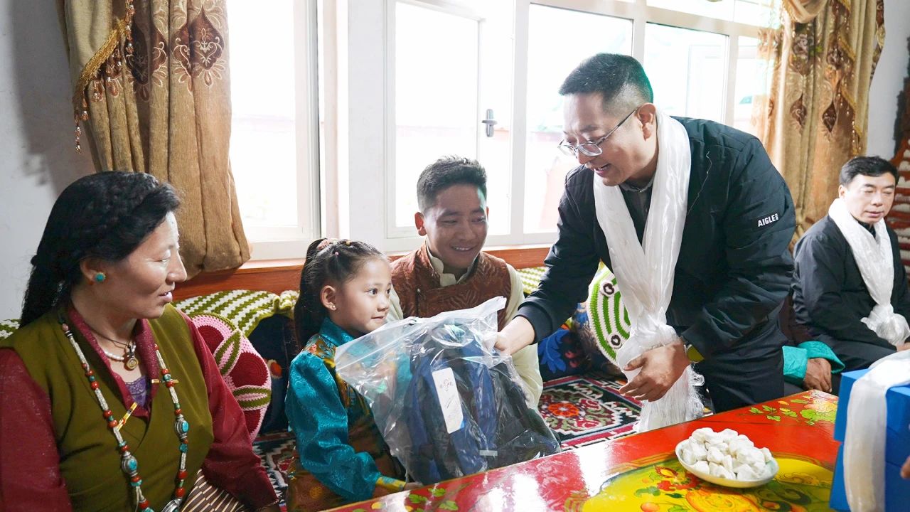 0712_075448_333.jpg 0712_075448_333.jpg