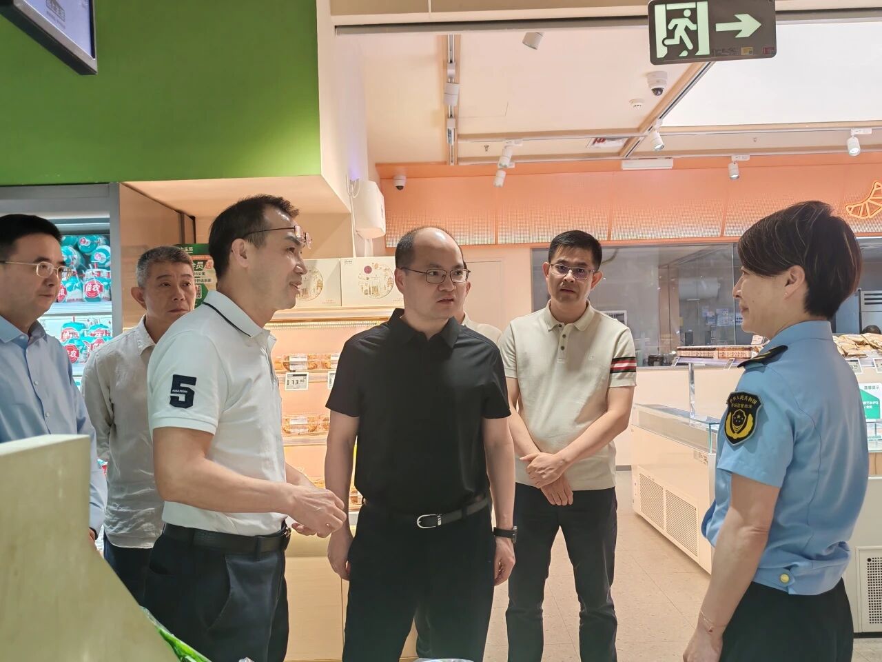 长宁区领导带队开展节前安全生产检查4.jpg