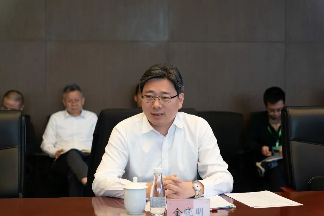 0609_133933_366.jpg 0609_133933_366.jpg