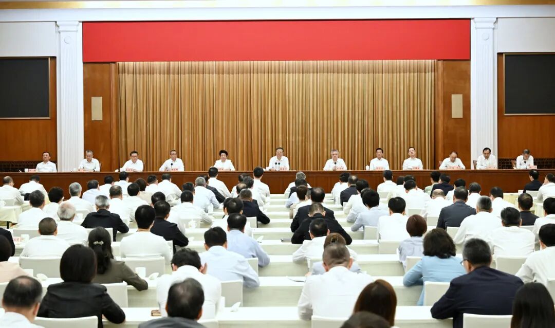 用好办赛成果、发扬办赛经验、保持办赛激情 第48届世界技能大赛上海市总结大会举行