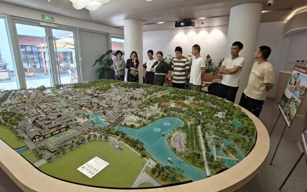 图片2.jpg 图片2.jpg